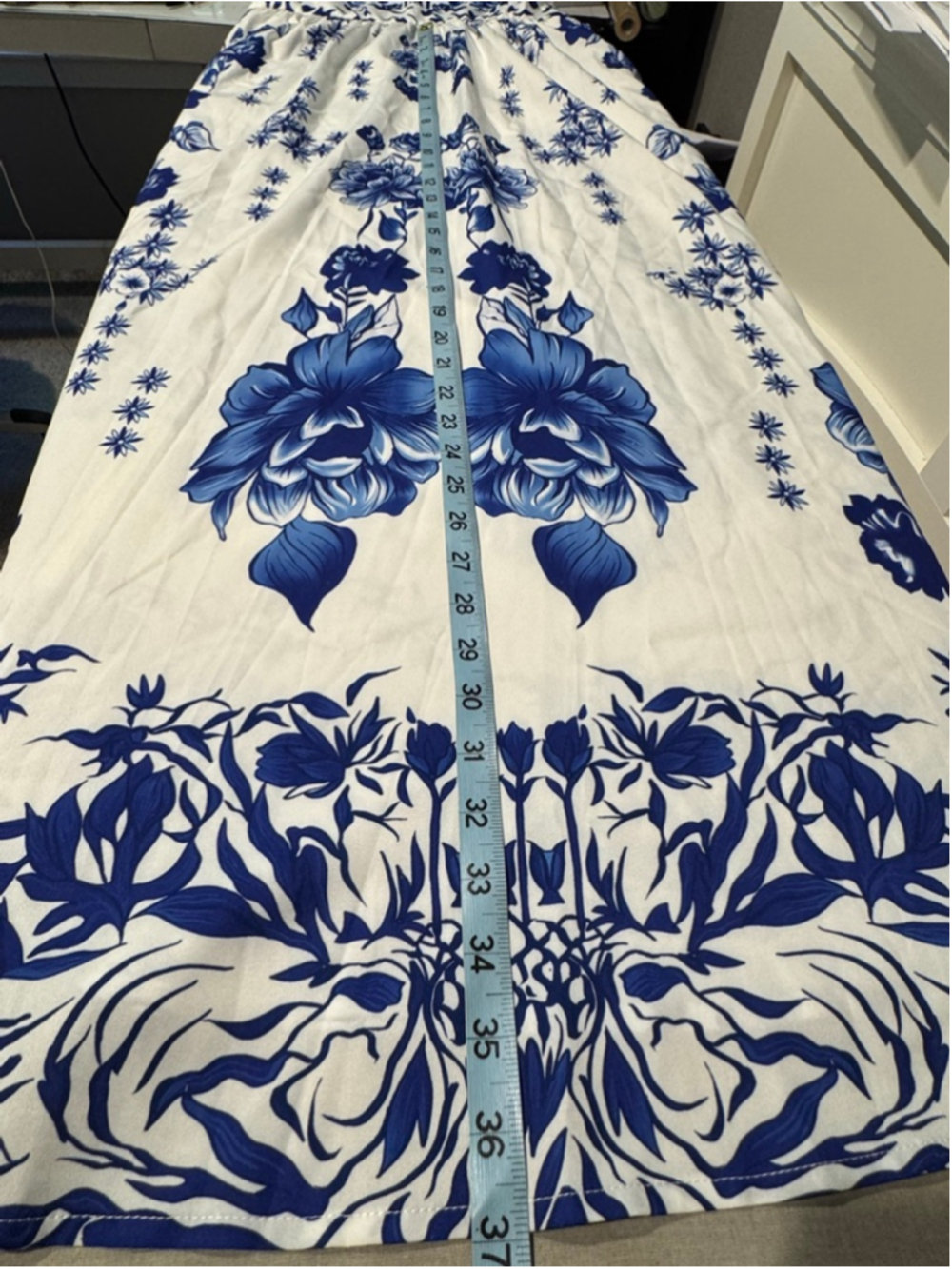 Women's Unbranded White & Blue Floral Halter Maxi Dress L - Picture 9 of 10